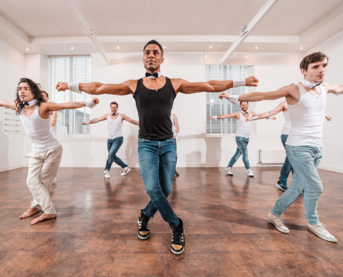 Workshop Magic Mike bij Paaldansstudio & Dance Centre - Ontdek je innerlijke kracht en sensualiteit met onze meeslepende danservaring. Boek nu!