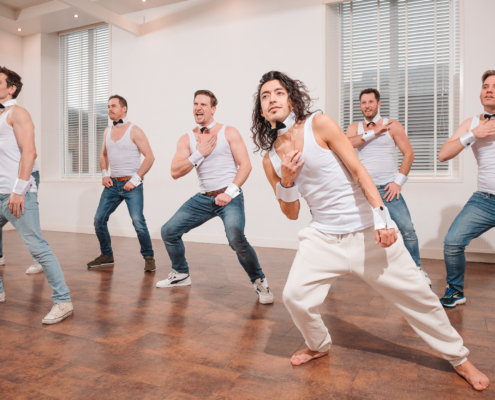 Workshop Magic Mike bij Paaldansstudio & Dance Centre - Ontdek je innerlijke kracht en sensualiteit met onze meeslepende danservaring. Boek nu!
